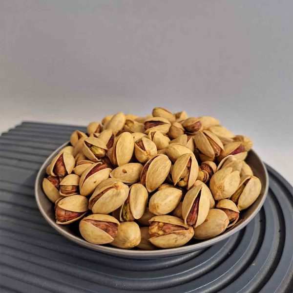 پسته احمدآقایی شور