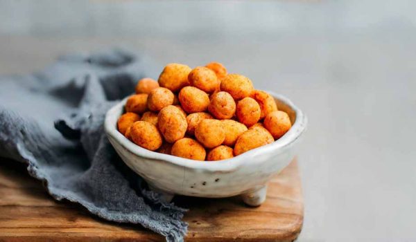 بادام زمینی روکش دار
