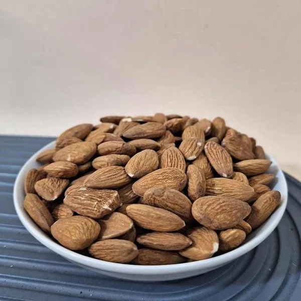 بادام درختی آمریکایی خام