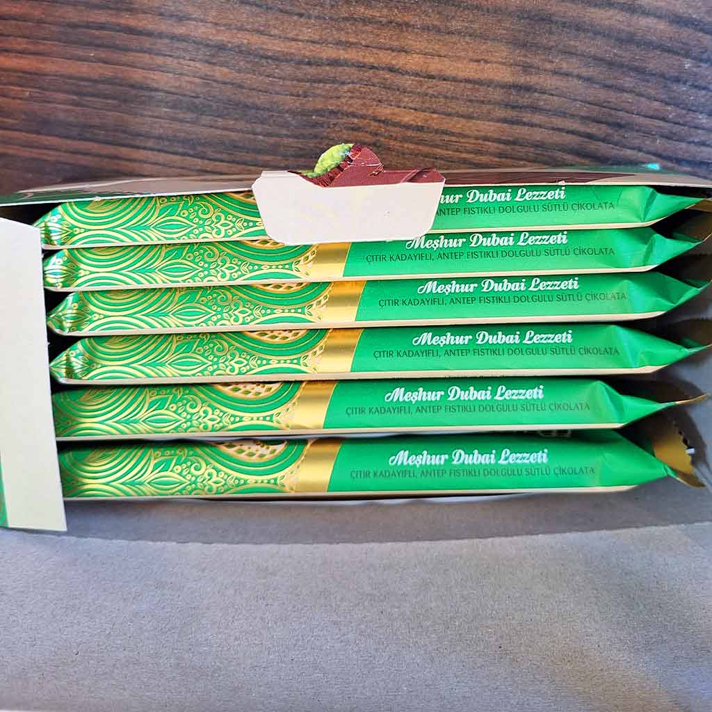 شکلات دبی با فیلینگ کادایف و پسته اولکر 93 گرم | Ulker Dubai Chocolate 3 خرید شکلات دبی اولکر 3